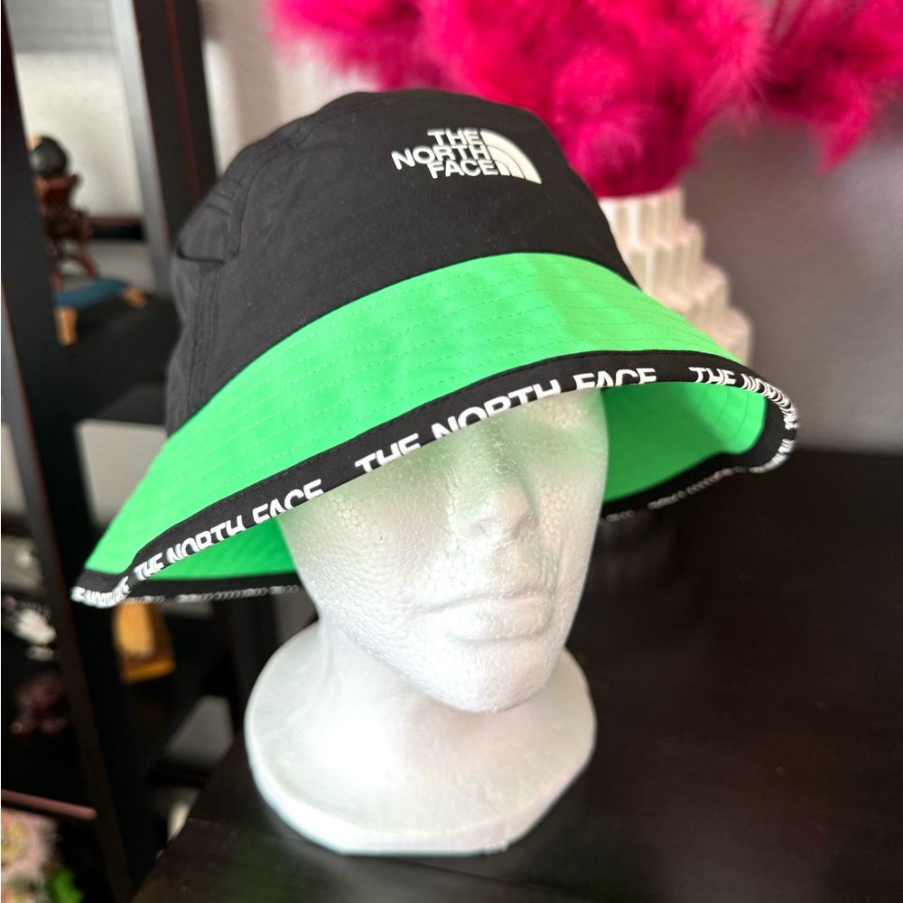 North Face Cypress Nylon Bucket Hat Chlorophyll Green